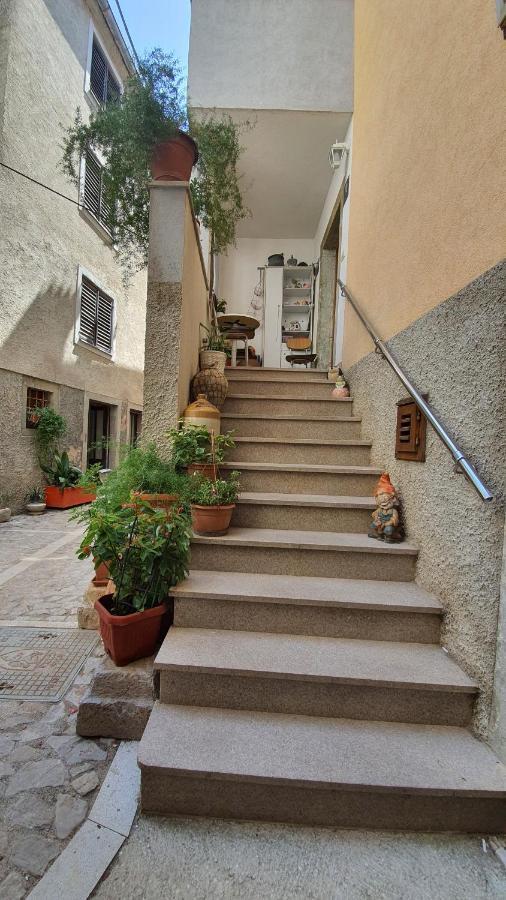 Franceska Apartmani Cres Zewnętrze zdjęcie